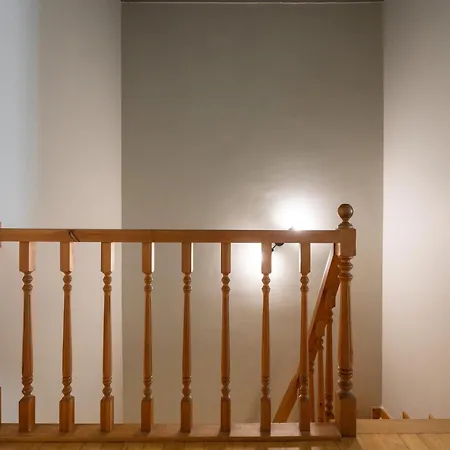Beautifully Renovated House W 3 B-rooms @ Cihangir Apartamento *